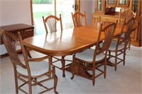 S Brent Brothers Oak Table 6 Chairs & Pad