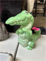 SUPER CUTE VTG CROCODILE CERAMIC MOLD