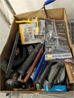 TRAY OF ASSORTED TOOLS, HAMMERS, MISC