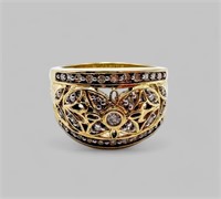 10kt YELLOW GOLD DIAMOND FLORAL RING