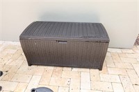 Suncast storage box