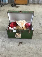 METAL TRUNK WITH VINTAGE STUFFED ANIMALS