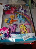 MY LITTLE PONY SET AS IS NO GUARANTEE