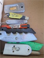 pocket and utility knife
