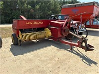 New Holland 320 Small Square Baler