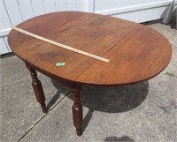 Oak drop-leaf table