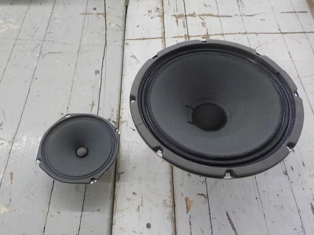 2 Speaker parts