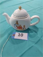 Beatrix Pottery Teapot