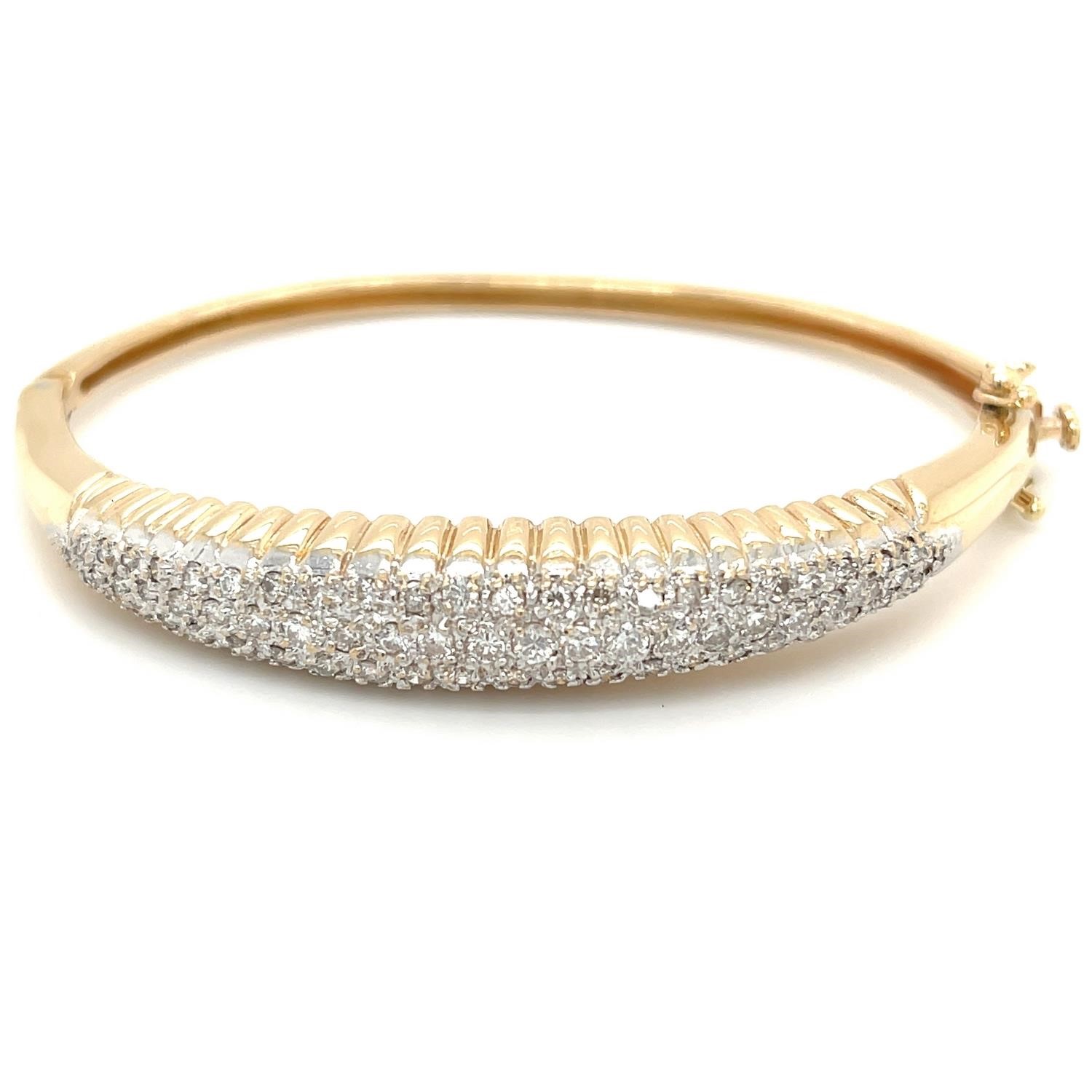 14K YELLOW GOLD 2.00CT DIAMOND BANGLE BRACELET