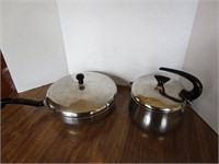 Retro teapot & stainless steel frying pan with