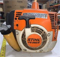 Stihl FS250R Trimmer