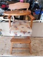 Small Wooden Highchair (IS)