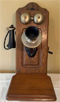 Antique 1902 Kellogg Oak Wall Telephone