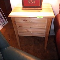 PINE END TABLE / NIGHT STAND 24 x 18 x 29