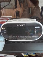 Sony modern AMFM clock radio