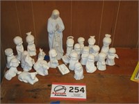 Ceramic Nativity Set (Unpainted)