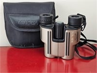 Minolta Activa Binoculars 8 x 25 w/case