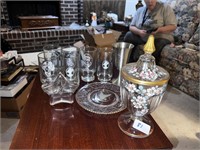 GIBSON GIRL GLASSES, GLASS URN AND ETC