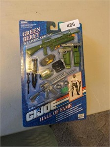G.I. Joe Green Beret Weapons Arsenal