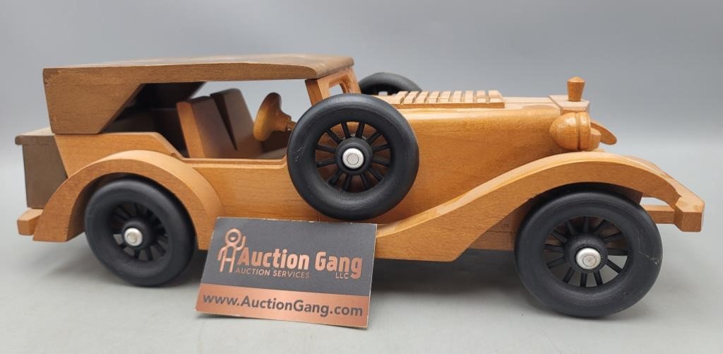 AUCTION GANG - ONLINE TOY AUCTION  - Ends Tues May 28th 7PM