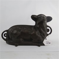 GRISWOLD #866 LAMB CAKE MOLD
