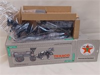 Ertl Texaco Horse & Wagon Coin Bank NOS