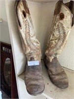 Old Cowboy Boots, size 10.5 D
