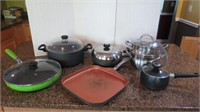 Mixed Lot of Pots/Pans & Utencils