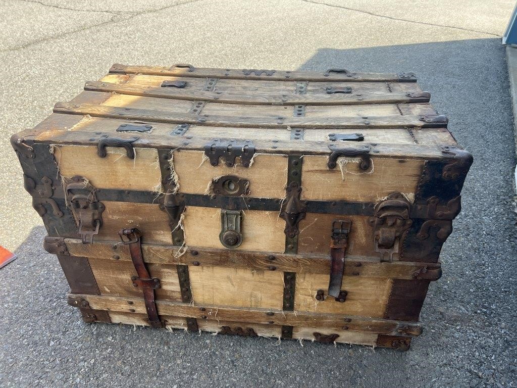 Wood Steamer Trunk. 38x22x24 tall