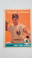 1958 Topps Darrell Johnson (New York Yankees)