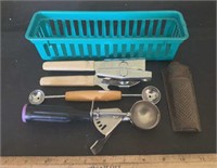 ITEMS FROM THE KITCHEN DRAWER W/PLASTIC TRAY