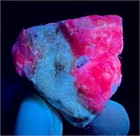 26 Gm Stunning Fluorescent Spinel Specimen