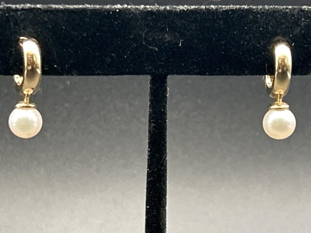 14K Gold Pearl Huggie Earrings, TW 4.2g