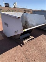 SELF DUMPING HOPPER