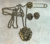 Vtg Gold Tone Large Lion Head Pendant Necklace