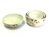 4 Serving /Mixing Bowls Hall Jewel Tea Autumn Leaf