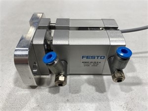 FESTO ADNGF-25-15-P-A 554231 Compact cylinder