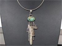 .925 Sterling Silver Turquoise Pend & Chain