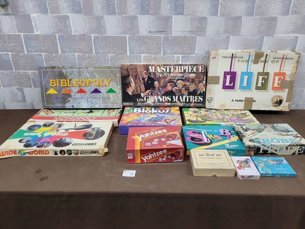 Family games mix lot