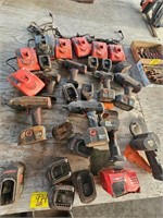 LARGE GROUP OF SNAP ON DRILLS AND CHARGERS