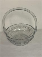 Heisey glass basket 10”