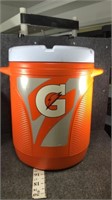 gatorade drink container