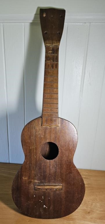 Vintage 23.5" Koa ukulele rounded back