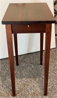 Side Table w/Drawer