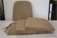 Chair cushions (4)