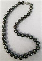 Cultured Tahitian Pearl 18 3/4" necklace