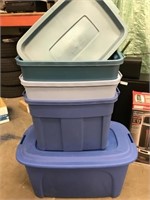 4 Storage Totes w/Lids