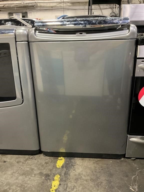 1 LOT (2) WASHER & DRYER SET BY WHIRLPOOL MODEL