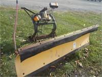 MEYER 7.5 POLY SNOW PLOW W/ PUMP AND LIGHTS