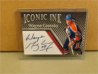 Iconic Ink Wayne Gretzky Card